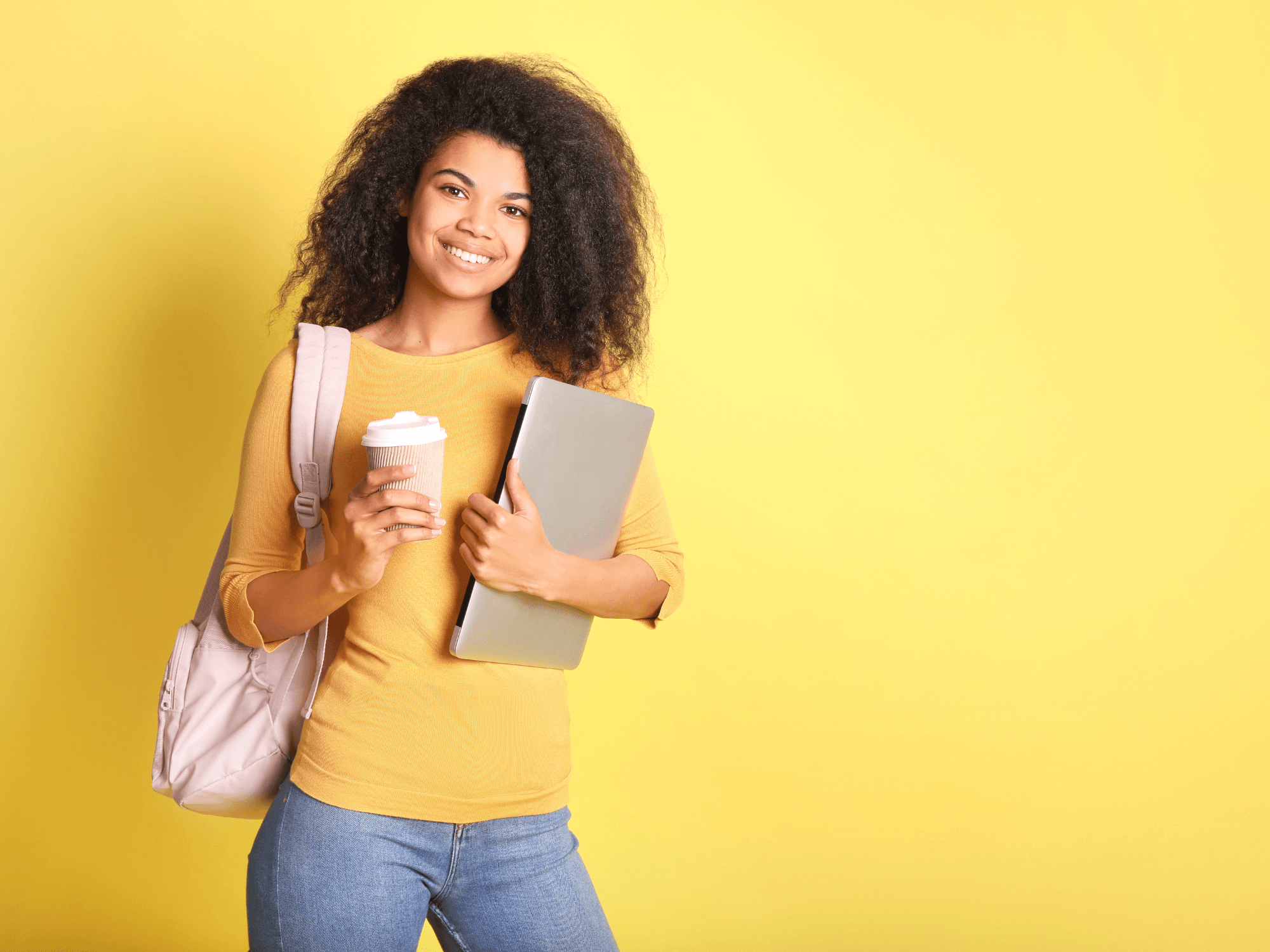 Future etudiante Linova souriante